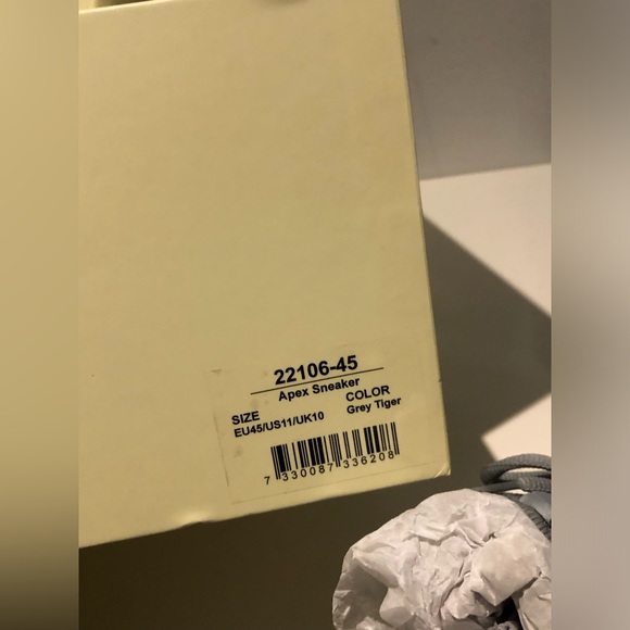 Axel Arigato Apex Sneakers in Grey Tiger colourway - Picture 8 of 9